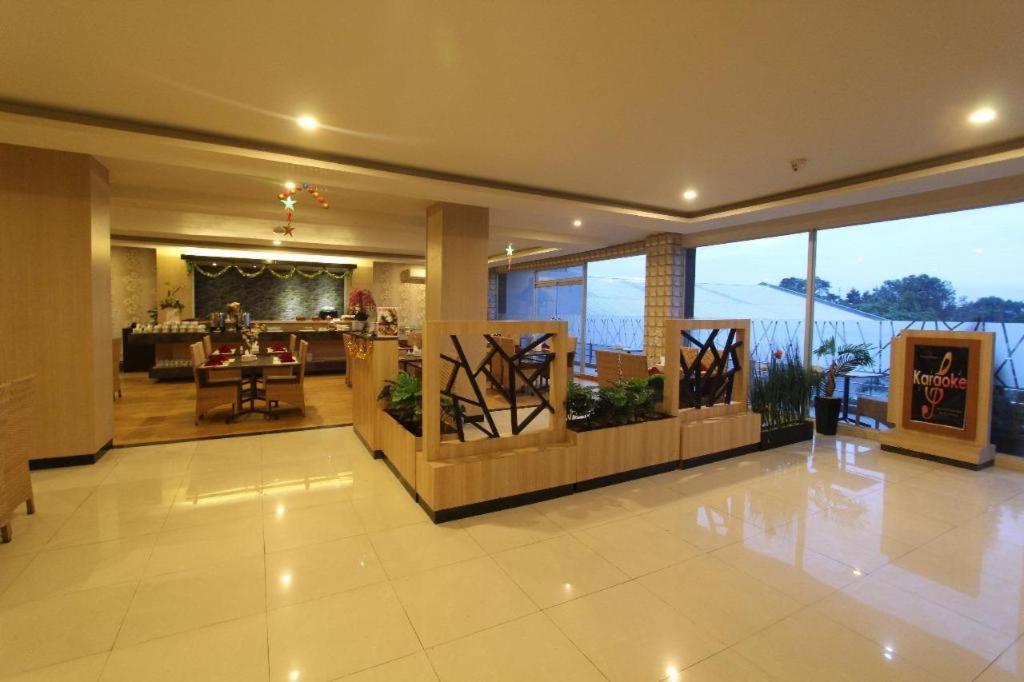 Grand Dian Hotel Slawi Tegal  Exterior photo
